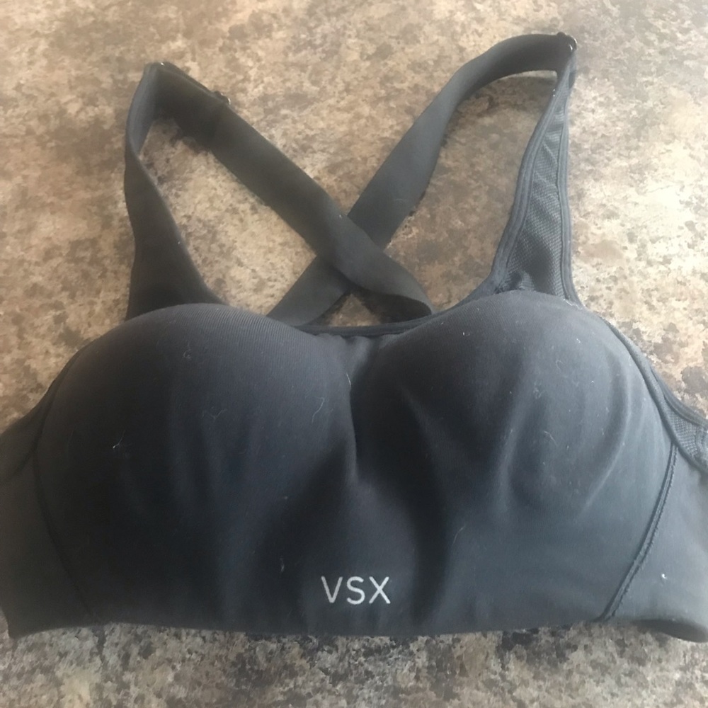 Victoria’s Secret sport sports bra